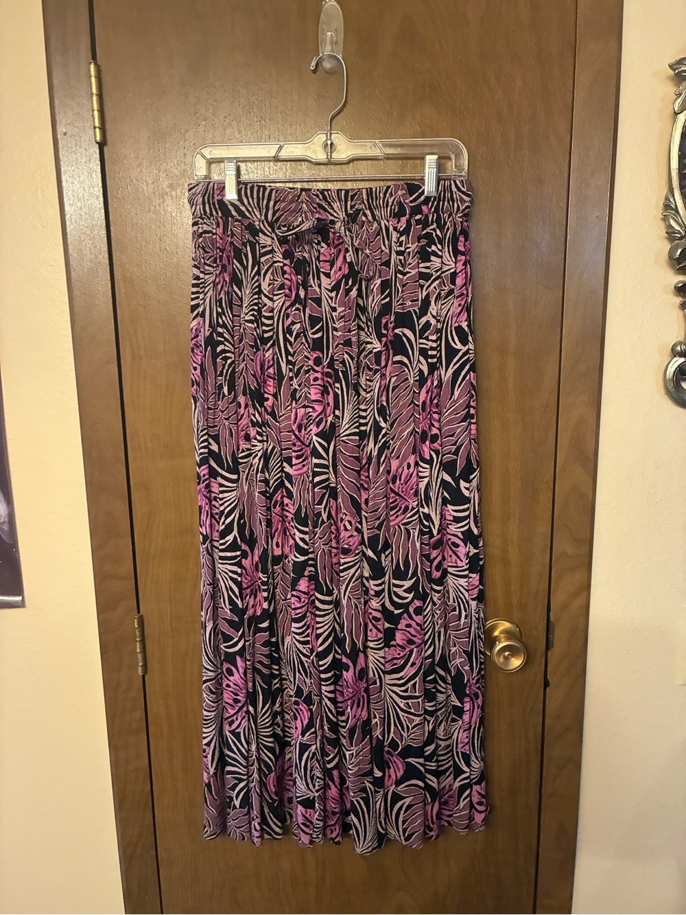 Vintage Black and Pink Leaf-Print Maxi Skirt